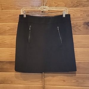 Ann Taylor black mini skirt with front zipper accents